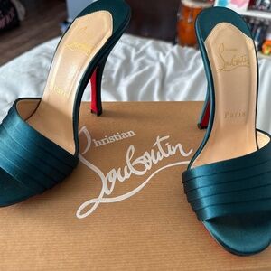 Christian Louboutin Nicol is back green satin heels